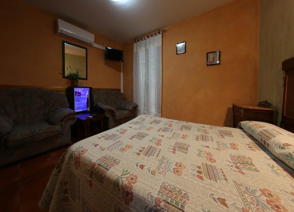 Hotel Rural Ocell Francoli Espluga de Francolí Dış mekan fotoğraf