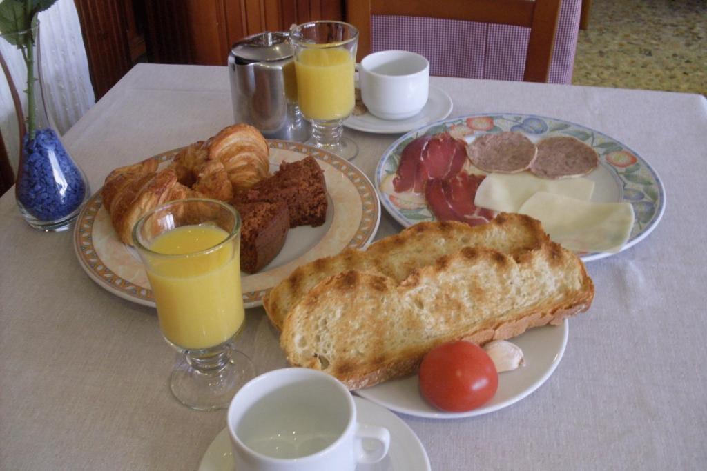 Hotel Rural Ocell Francoli Espluga de Francolí Oda fotoğraf